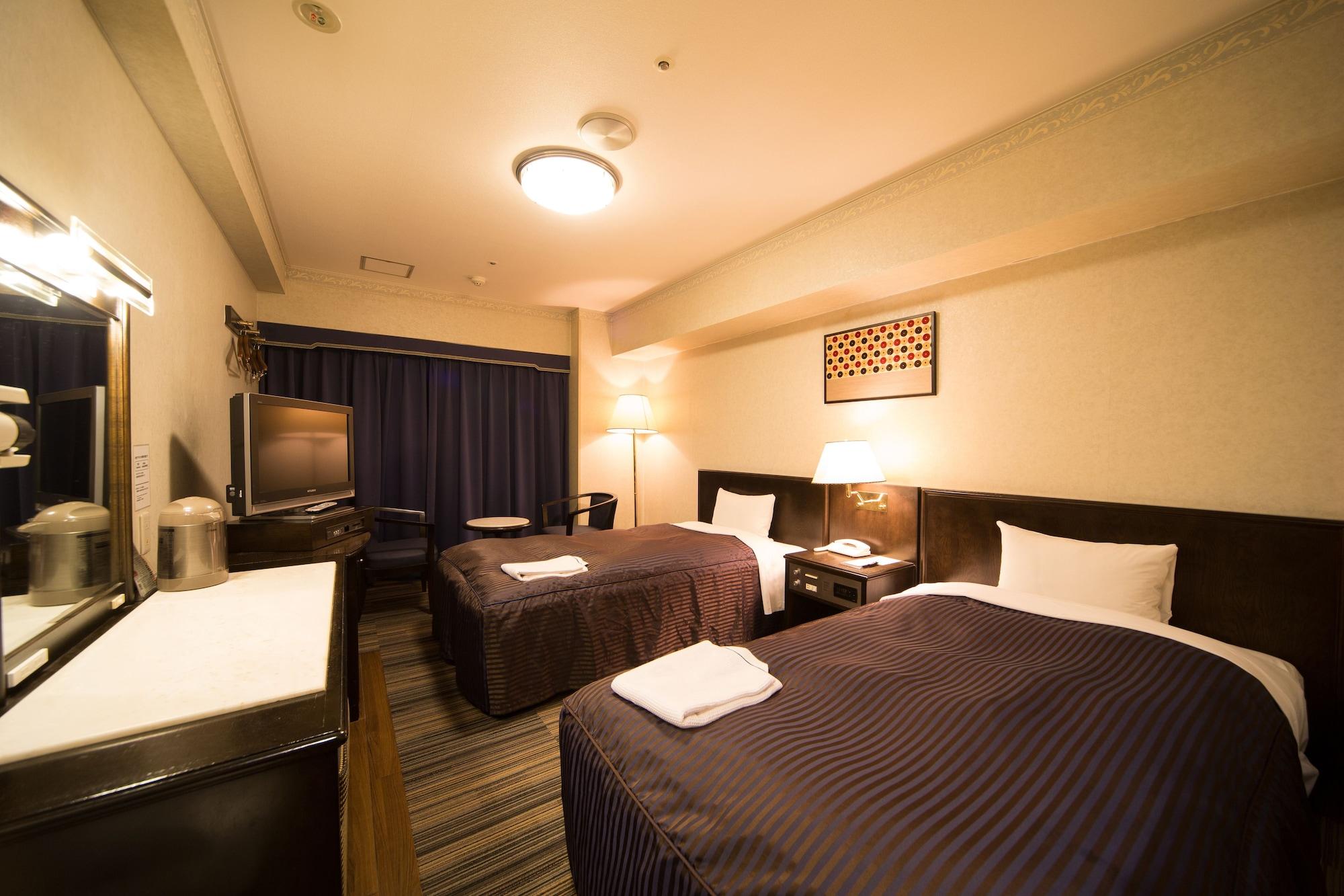 Hotel Claiton Esaka Суйта Экстерьер фото