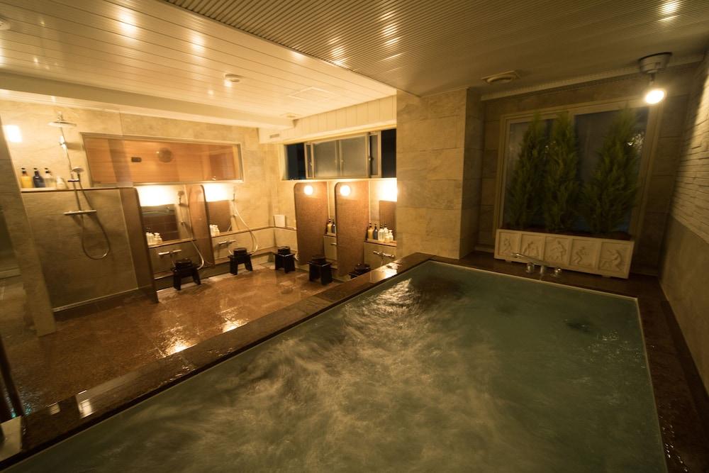 Hotel Claiton Esaka Суйта Экстерьер фото