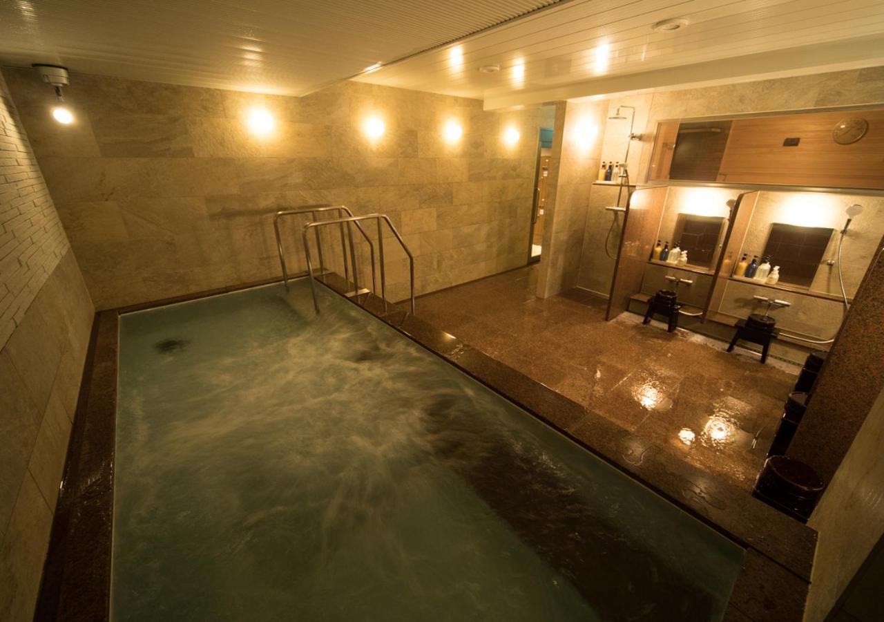 Hotel Claiton Esaka Суйта Экстерьер фото