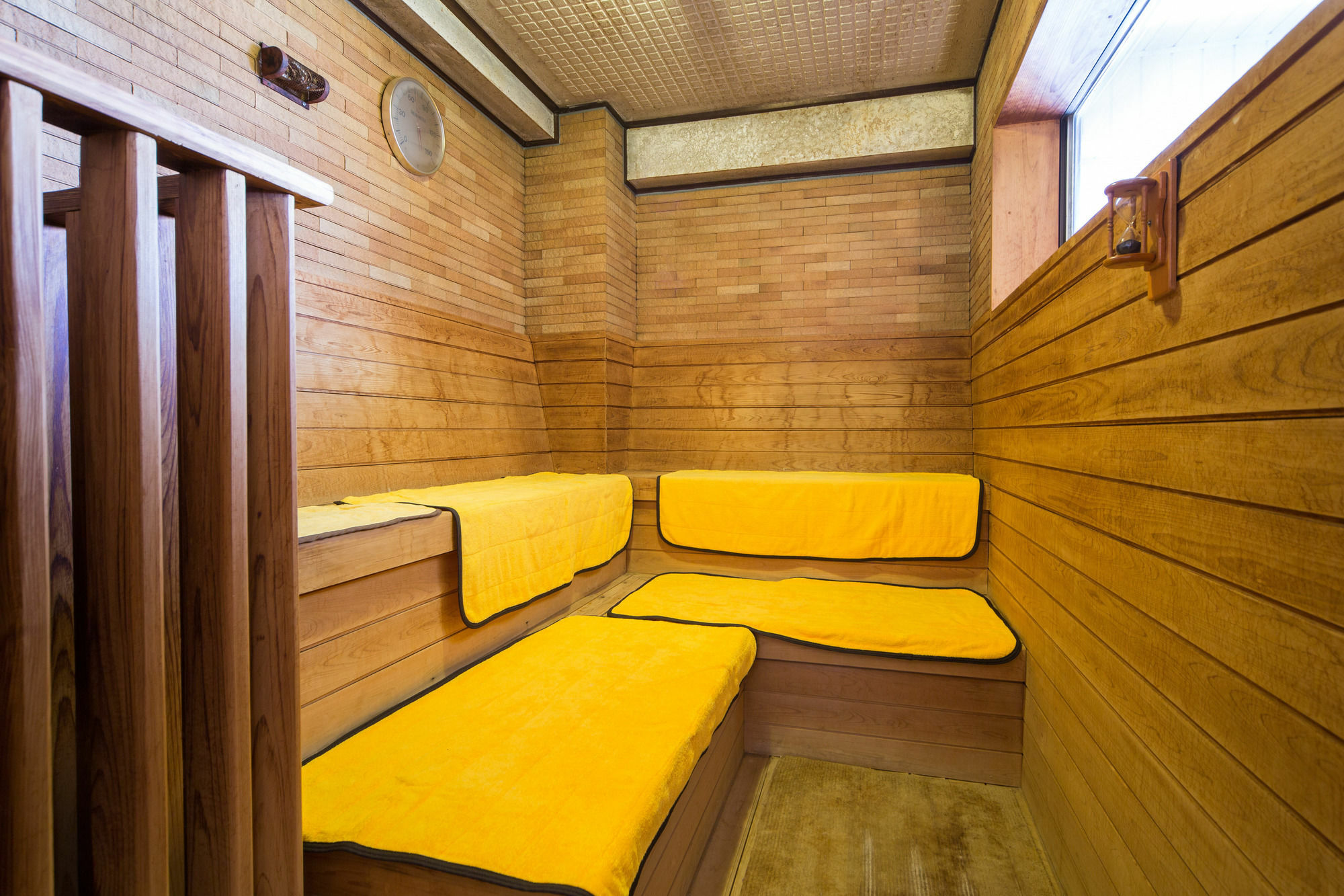 Hotel Claiton Esaka Суйта Экстерьер фото